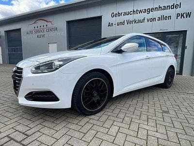 Gebraucht Hyundai i40 Trend 141 PS (103 kW) 2018 Weiß Kombi