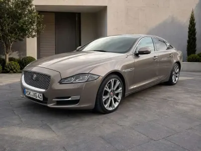 Gebraucht Jaguar XJ Luxury 300 PS (220 kW) 2016 Limousine