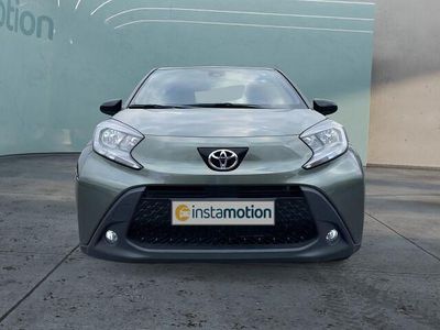 Gebraucht Toyota Aygo Pulse 72 PS (52 kW) 2023 Grün Kleinwagen
