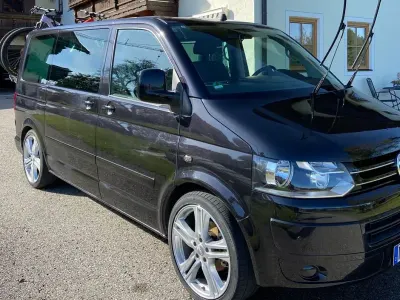 Gebraucht VW Multivan 175 PS (128 kW) 2009 Schwarz Van / Kleinbus