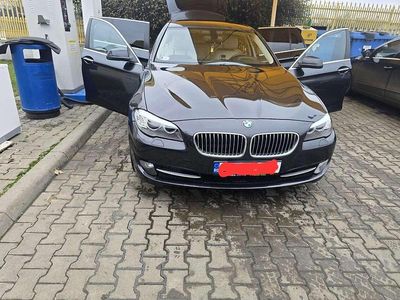 Gebraucht BMW 525 Sport Line 218 PS (160 kW) 2012 Kombi