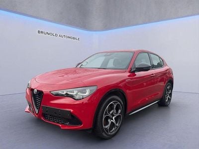 Rot Gebraucht 2023 Alfa Romeo Stelvio Veloce SUV | 43.900 € (Teuer)