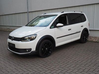 VW Touran Cross