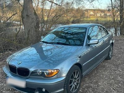 Gebraucht BMW 318 143 PS (105 kW) 2003 Silber Coupé