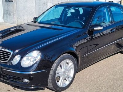 Mercedes E200