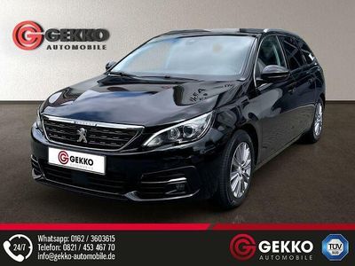 Lackierung schwarz perla nera/ Gebraucht 2021 Peugeot 308 Allure Kombi | 20.498 € (Fairer Preis)