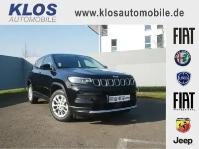 Second-hand Jeep Compass Altitude 131 CP (96 kW) 2024 Negru SUV