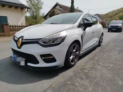 Gebraucht Renault Clio IV GT 120 PS (88 kW) 2015 Weiß Kleinwagen
