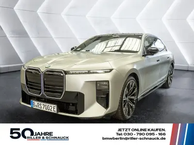 Neu BMW i7 M Sport 334 kW (455 PS) 2026 Silber Limousine