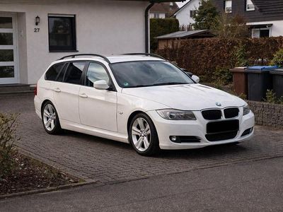 Gebraucht BMW 318 Exclusive 143 PS (105 kW) 2010 Weiß Kombi