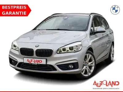 Gebraucht BMW 220 Sport Line 192 PS (141 kW) 2018 Grau Van / Kleinbus