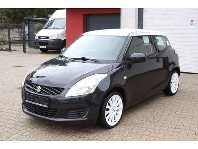 Usado Suzuki Swift 94 HP (69 kW) 2012 Preto Citadino