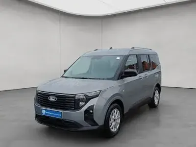 Neu Ford Tourneo Courier Titanium 125 PS (91 kW) 2026 Silber Van / Kleinbus