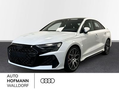 Neu Audi RS3 Sport 400 PS (294 kW) 2025 Arkonaweiß Limousine