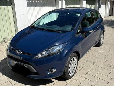 Gebraucht Ford Fiesta Trend 60 PS (44 kW) 2011 Blau Kleinwagen