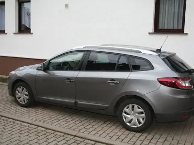 Gebraucht Renault Mégane Initiale Paris 110 PS (80 kW) 2014 Silber Limousine