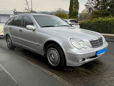 Mercedes C200
