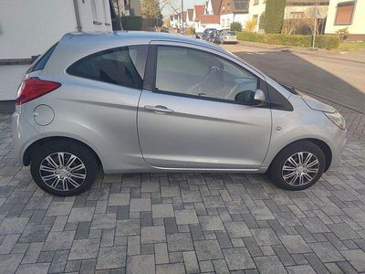 Gebraucht Ford Ka 69 PS (50 kW) 2013 Silber Kleinwagen