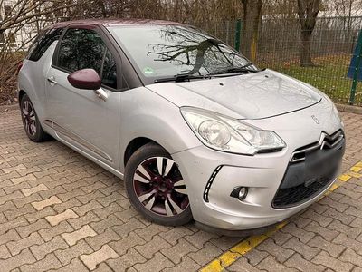 Gebraucht Citroën DS3 Sport Chic 118 PS (86 kW) 2012 Silber Limousine