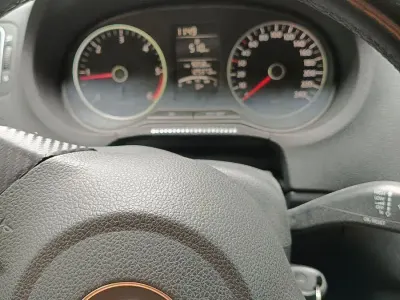 Gebraucht VW Polo 75 PS (55 kW) 2011 Weiß Kleinwagen