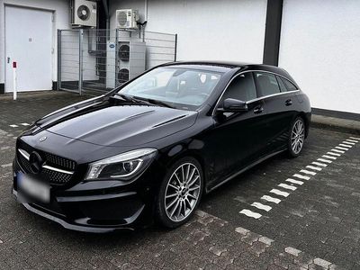 Gebraucht Mercedes CLA180 Shooting Brake AMG line 122 PS (89 kW) 2015 Schwarz Kombi