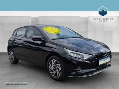Neu Hyundai i20 Trend 101 PS (74 kW) 2025 Schwarz Kleinwagen