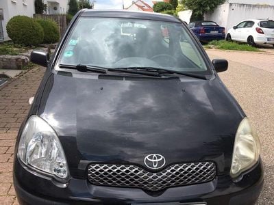Schwarz Gebraucht 2005 Toyota Yaris Kleinwagen | 2.500 € (Fairer Preis)