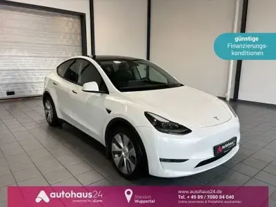 Gebraucht Tesla Model Y 378 kW (514 PS) 2023 Weiß SUV