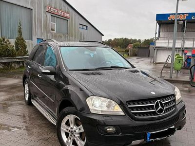 Mercedes ML320