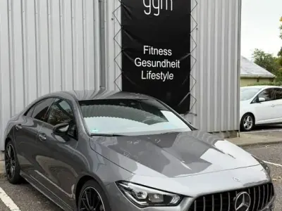 Gebraucht Mercedes CLA250 AMG line 224 PS (164 kW) 2019 Grau Coupé