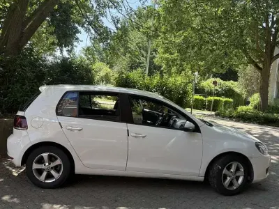 Gebraucht VW Golf VI 140 PS (102 kW) 2011 Kleinwagen