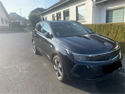 Gebraucht Opel Grandland X 130 PS (95 kW) 2022 Schwarz SUV