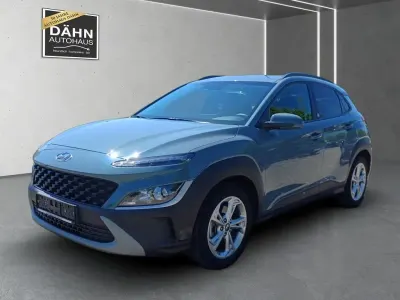 Gebraucht Hyundai Kona Edition 30 120 PS (88 kW) 2021 Grün SUV