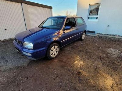 Gebraucht VW Golf III 60 PS (44 kW) 1997 Blau Limousine