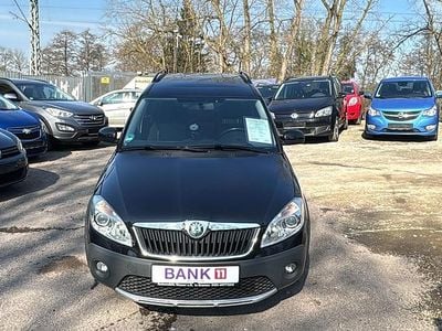 Gebraucht Skoda Roomster Scout 105 PS (77 kW) 2012 Schwarz Kombi