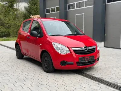 Używany Opel Agila 68 KM (50 kW) 2011 Czerwony Hatchback