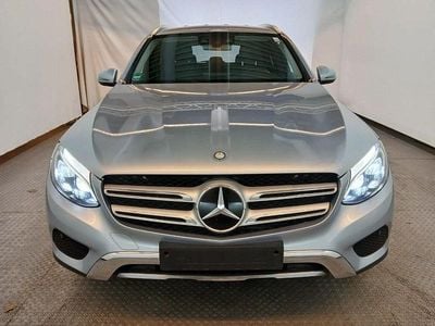 Gebraucht Mercedes GLC250 204 PS (150 kW) 2016 Silber diamantsilber  metalliclack (metallic) SUV