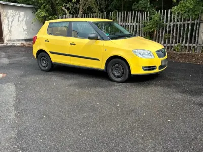 Gebraucht Skoda Fabia 59 PS (43 kW) 2008 Gelb Kleinwagen