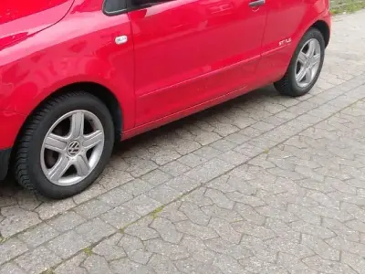 Gebraucht VW Fox Style 61 PS (44 kW) 2011 Rot Kleinwagen