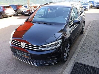 Schwarz Gebraucht 2019 VW Touran Highline Van / Kleinbus | 20.490 € (Fairer Preis)