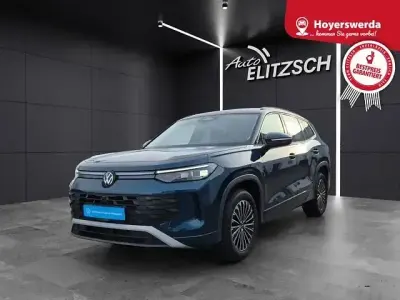 Gebraucht VW Tayron Life 193 PS (141 kW) 2025 Nightshade blue metallic SUV