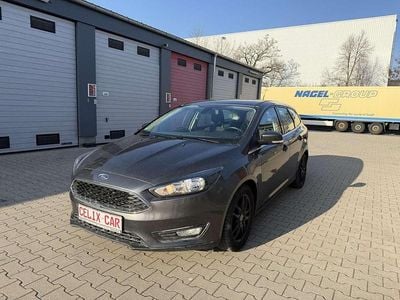 Gebraucht Ford Focus Ambiente 101 PS (74 kW) 2016 Grau Kombi