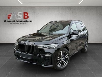 Gebraucht BMW X7 M Sport 265 PS (194 kW) 2020 Black sapphire metallic SUV