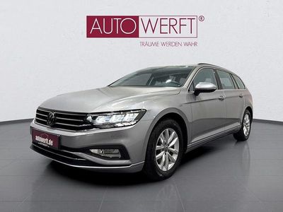 Gebraucht VW Passat Business 150 PS (110 kW) 2023 Silber Kombi