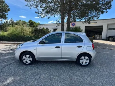 Gebraucht Nissan Micra Visia 80 PS (58 kW) 2016 Silber Kleinwagen