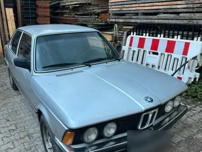 Gebraucht BMW 316 1981 Silber Coupé