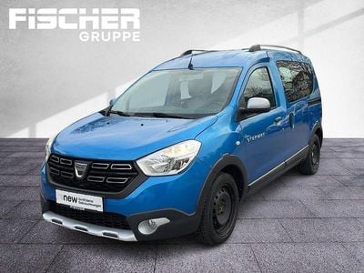 Gebraucht Dacia Dokker Stepway 131 PS (96 kW) 2019 Blau Van / Kleinbus