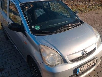 Grau Gebraucht 2009 Daihatsu Cuore Kleinwagen | 850 € (Superpreis)