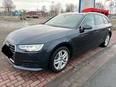 Gebraucht Audi A4 150 PS (110 kW) 2016 Blau Kombi