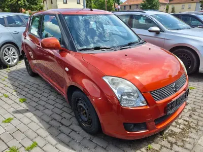 Gebraucht Suzuki Swift Comfort 92 PS (67 kW) 2010 Orange Kleinwagen
